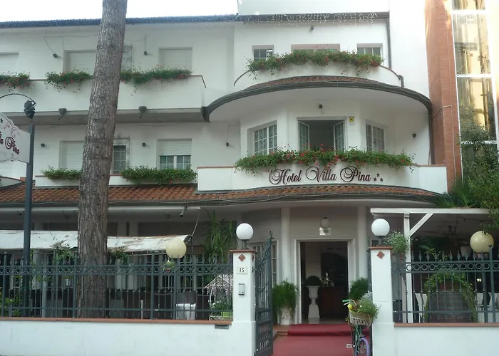 Hotel Villa Pina